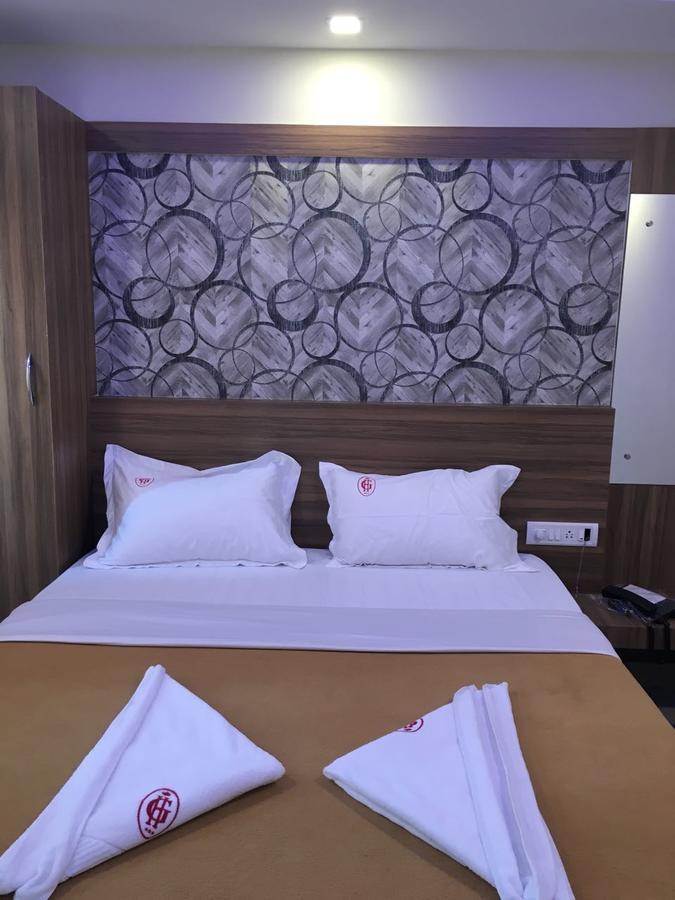 Hotel Grand Suites Bangalore Bagian luar foto